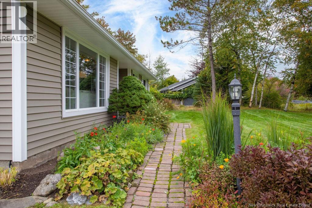 38 Forest Road - Image 36