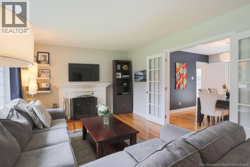 38 Forest Road - Image 4