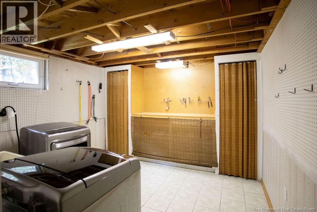 38 Forest Road - Image 33