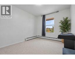 401, 174 N Railway Street - photo 8