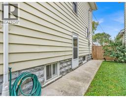 877 Pierre Avenue, Windsor, ON N9A2K6 Photo 44