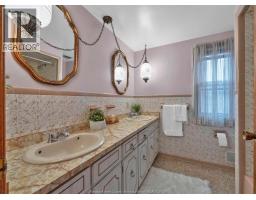 877 Pierre Avenue, Windsor, ON N9A2K6 Photo 31