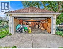 877 Pierre Avenue, Windsor, ON N9A2K6 Photo 47