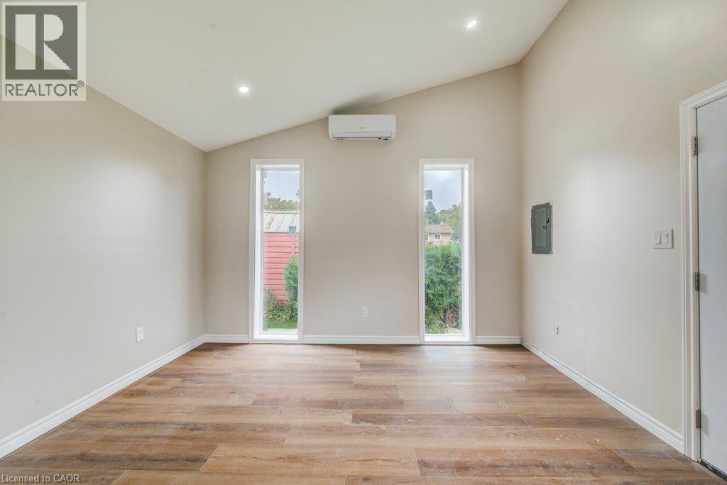 102 Massey Avenue — photo 27