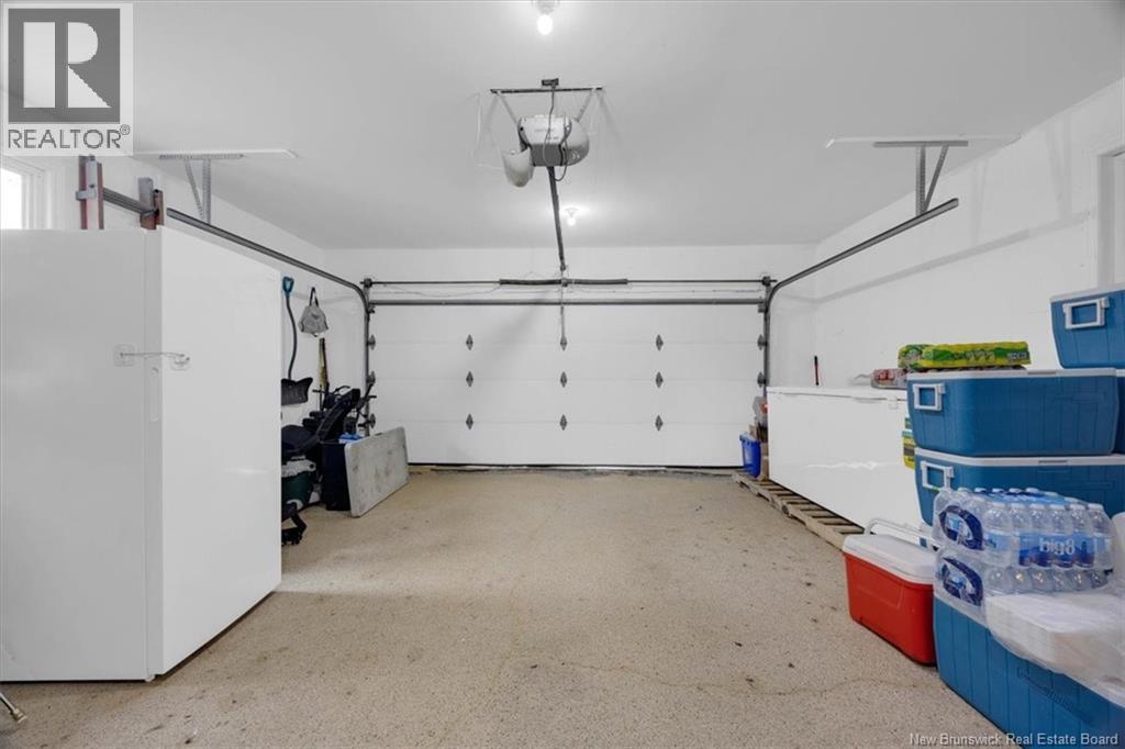 4 Hughes Crescent - 12