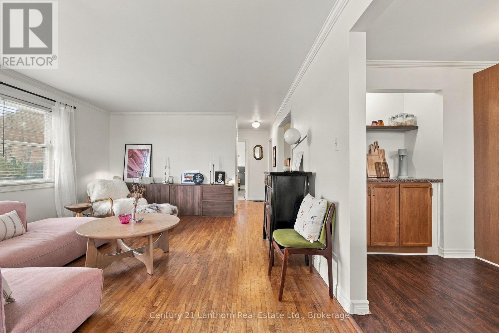 212 Old Milford Road, Prince Edward County, ON photo 12