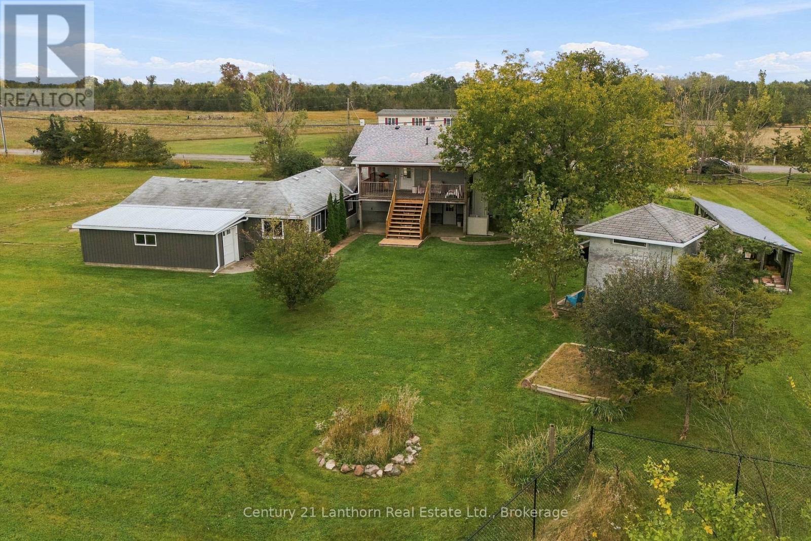 212 Old Milford Road, Prince Edward County, ON photo 2