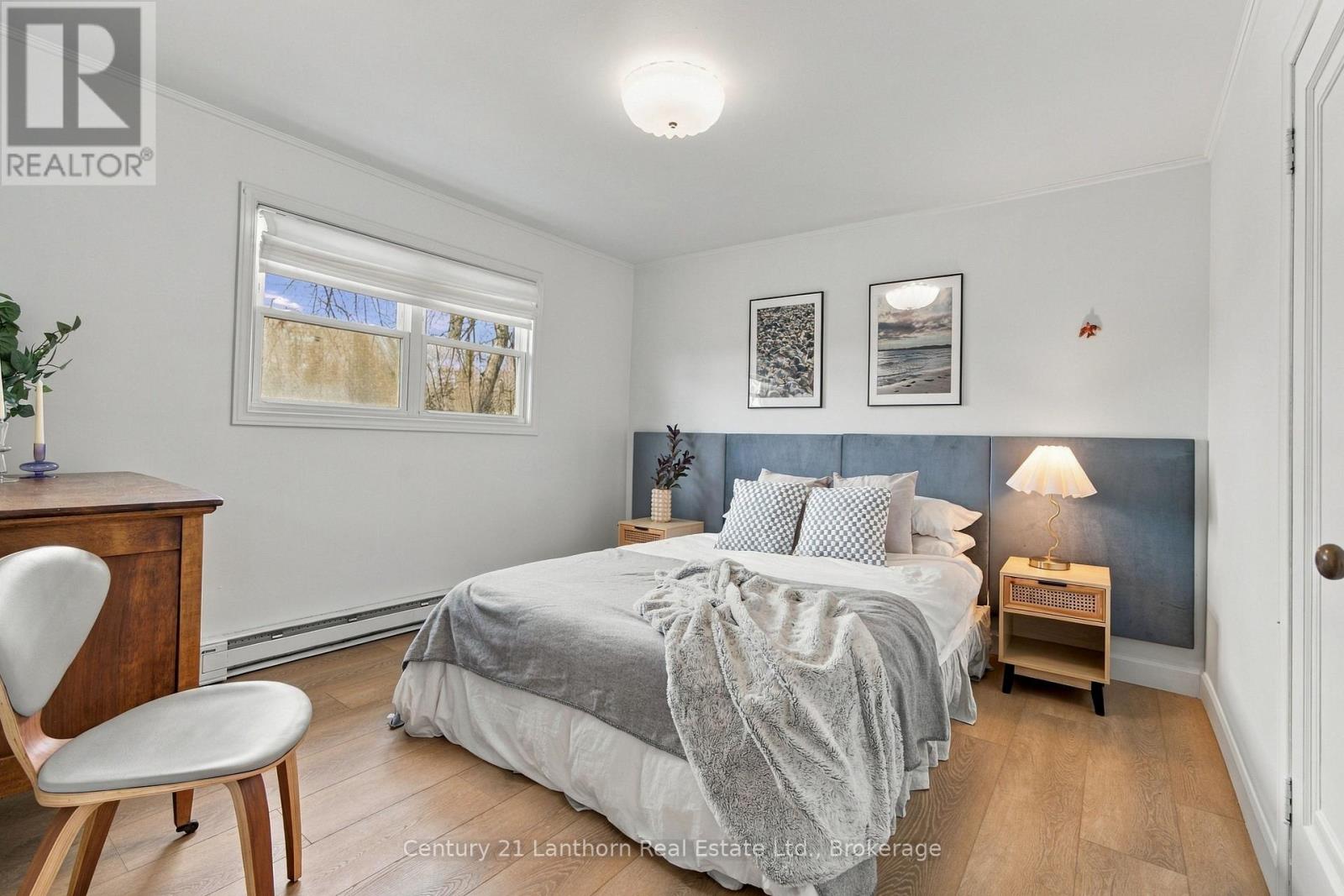 212 Old Milford Road, Prince Edward County, ON photo 17