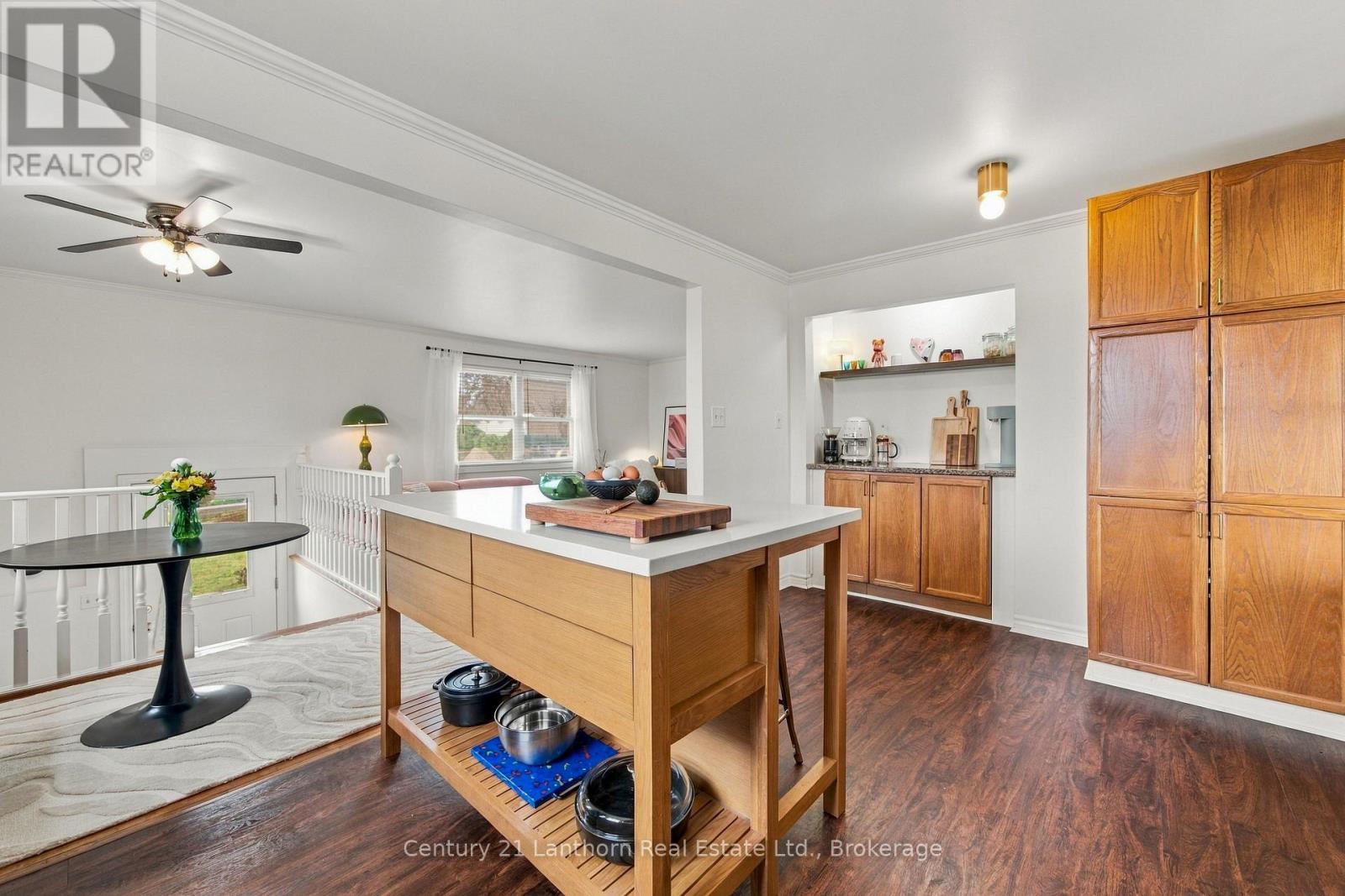 212 Old Milford Road, Prince Edward County, ON photo 8