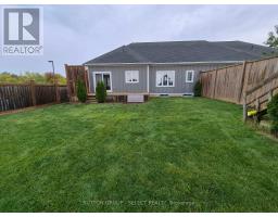 4 Brooklawn Drive, Lambton Shores, ON N0M1T0 Photo 10