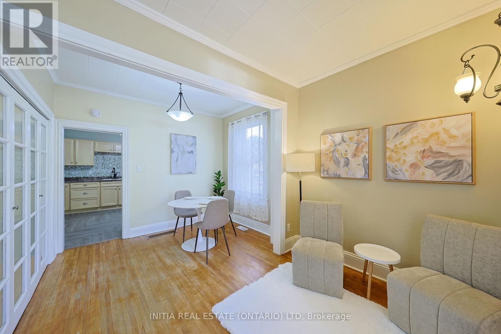 221 BRIGHT STREET - 10