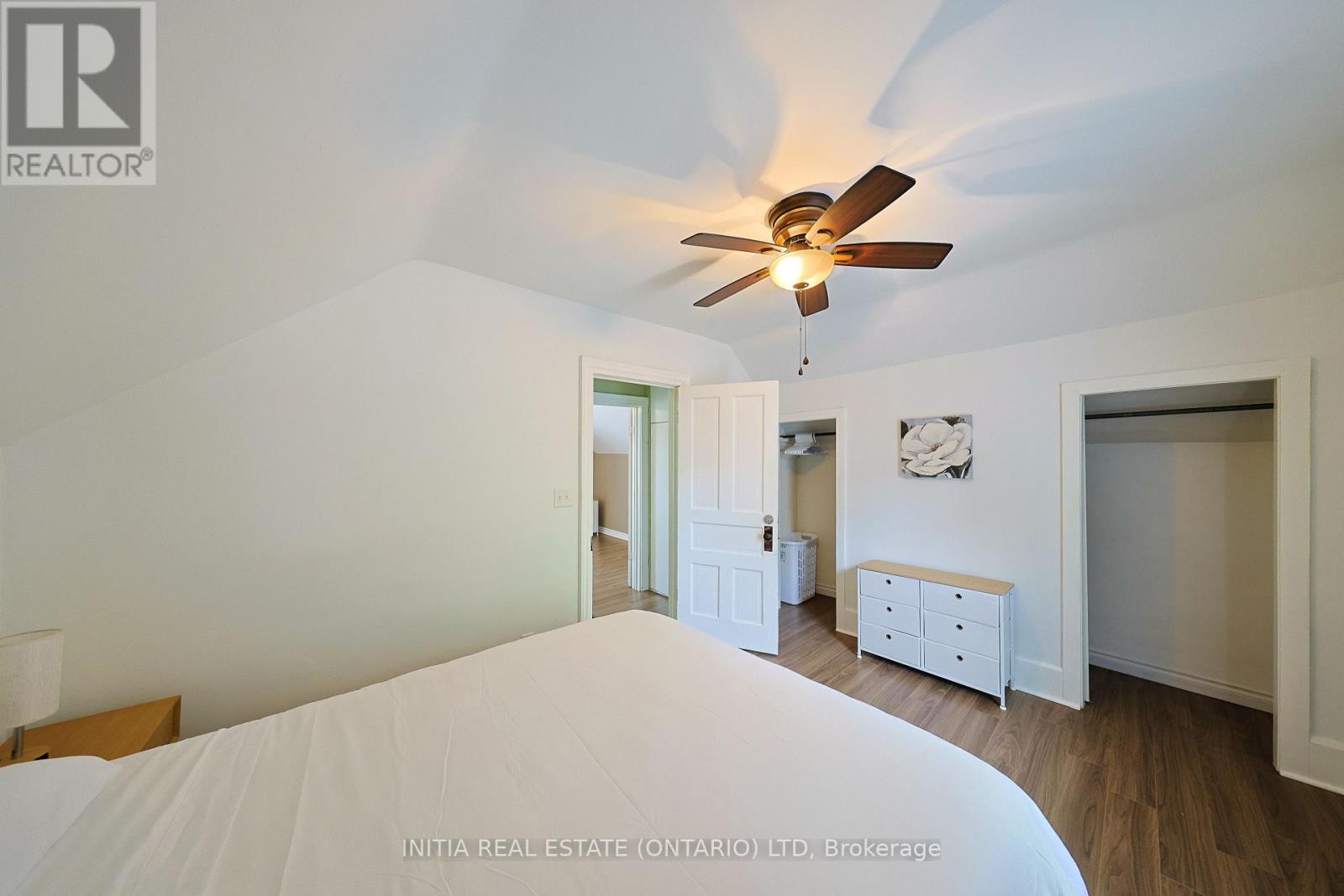 221 BRIGHT STREET - Image 25