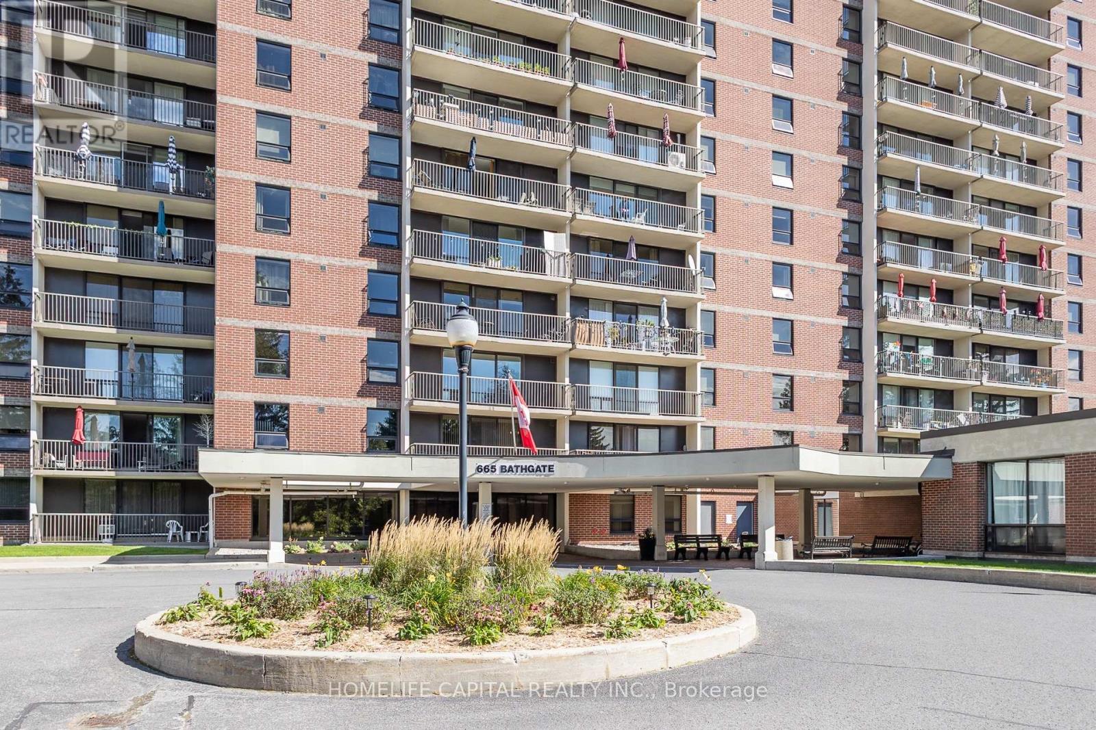 Welcome to 665 Bathgate unit 408