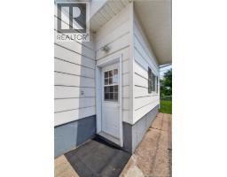 9 Magellan Drive, photo 4
