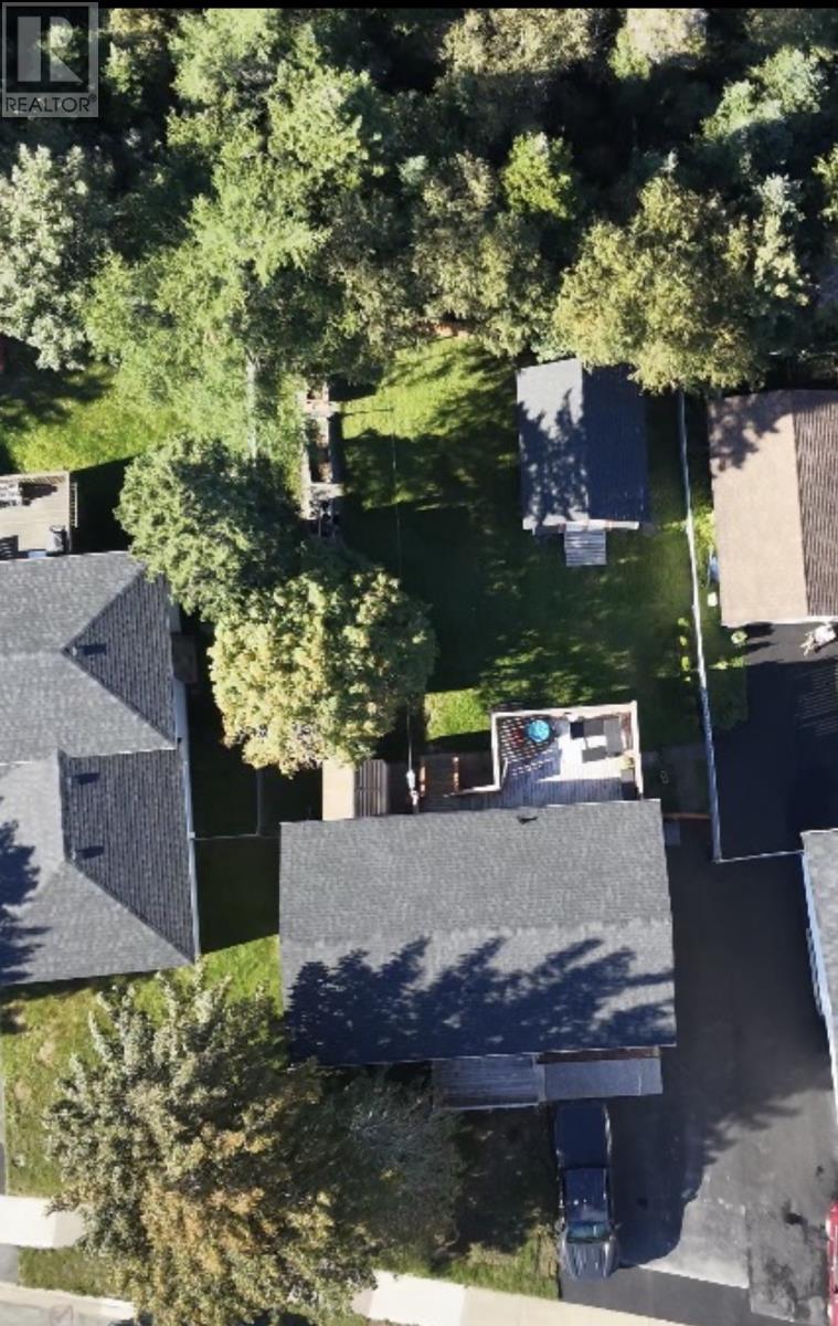 23 Barbour Drive - 25
