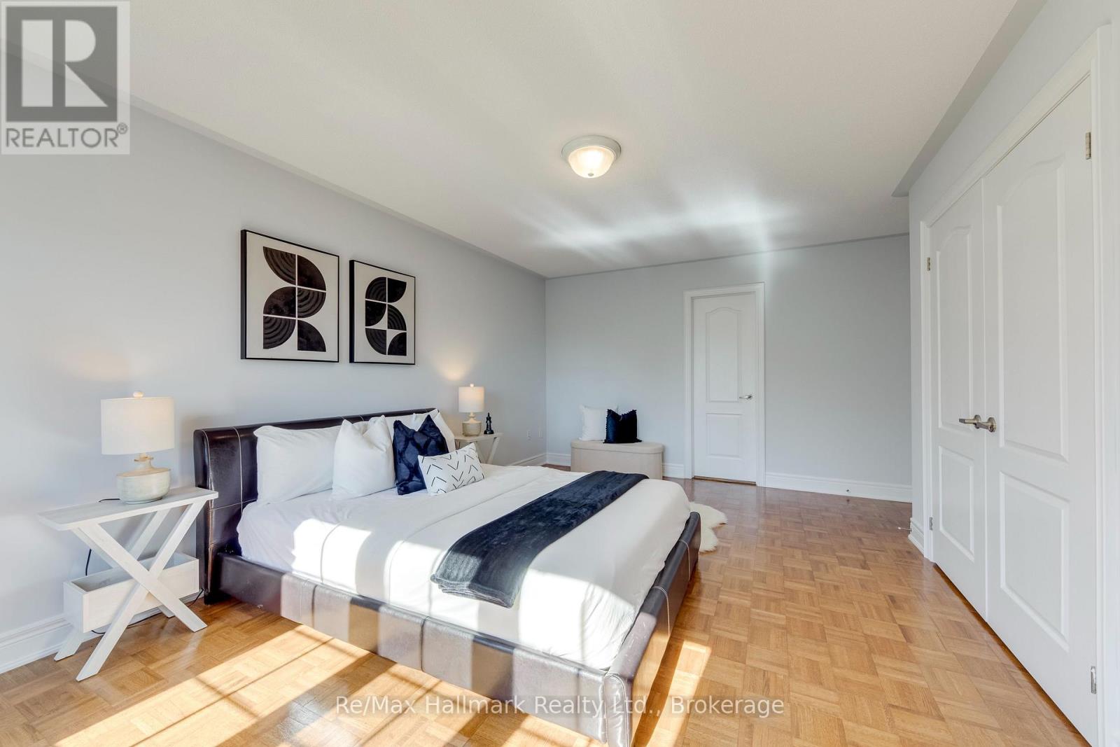 2241 ADIRONDAK TRAIL - Image 32