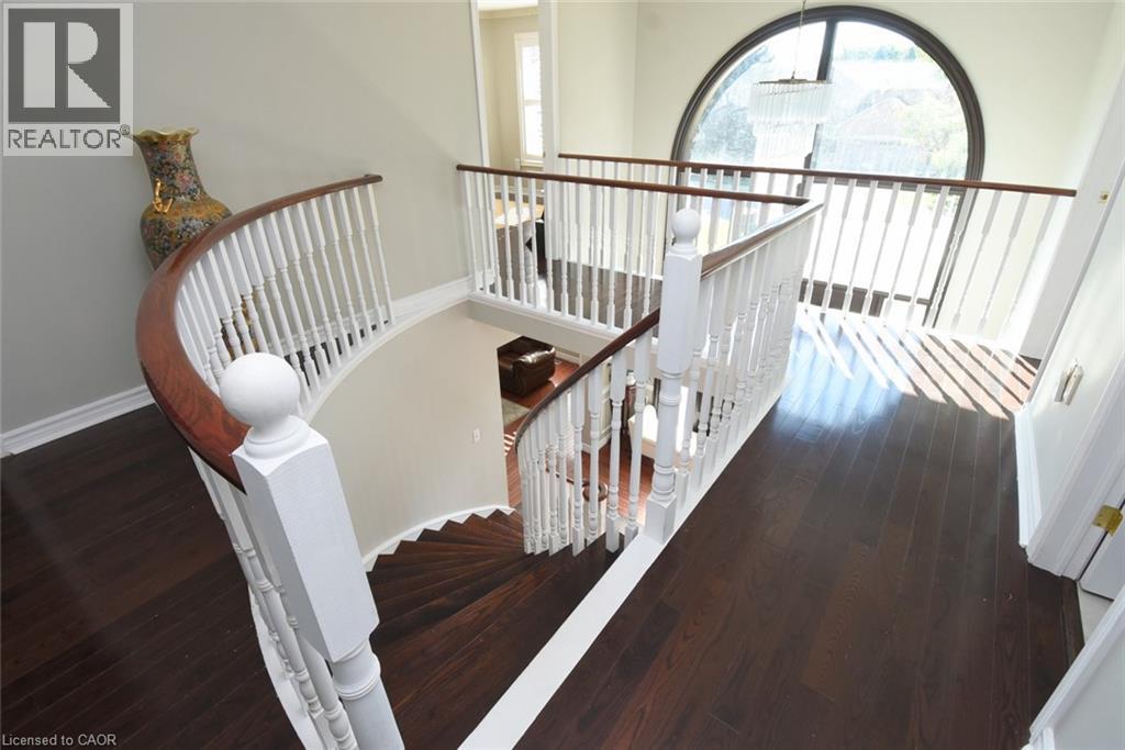 110 CITATION Crescent - Image 22
