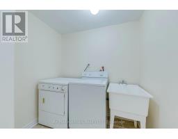 2241 Adirondak Trail, Oakville, ON L6M4W4 Photo 46