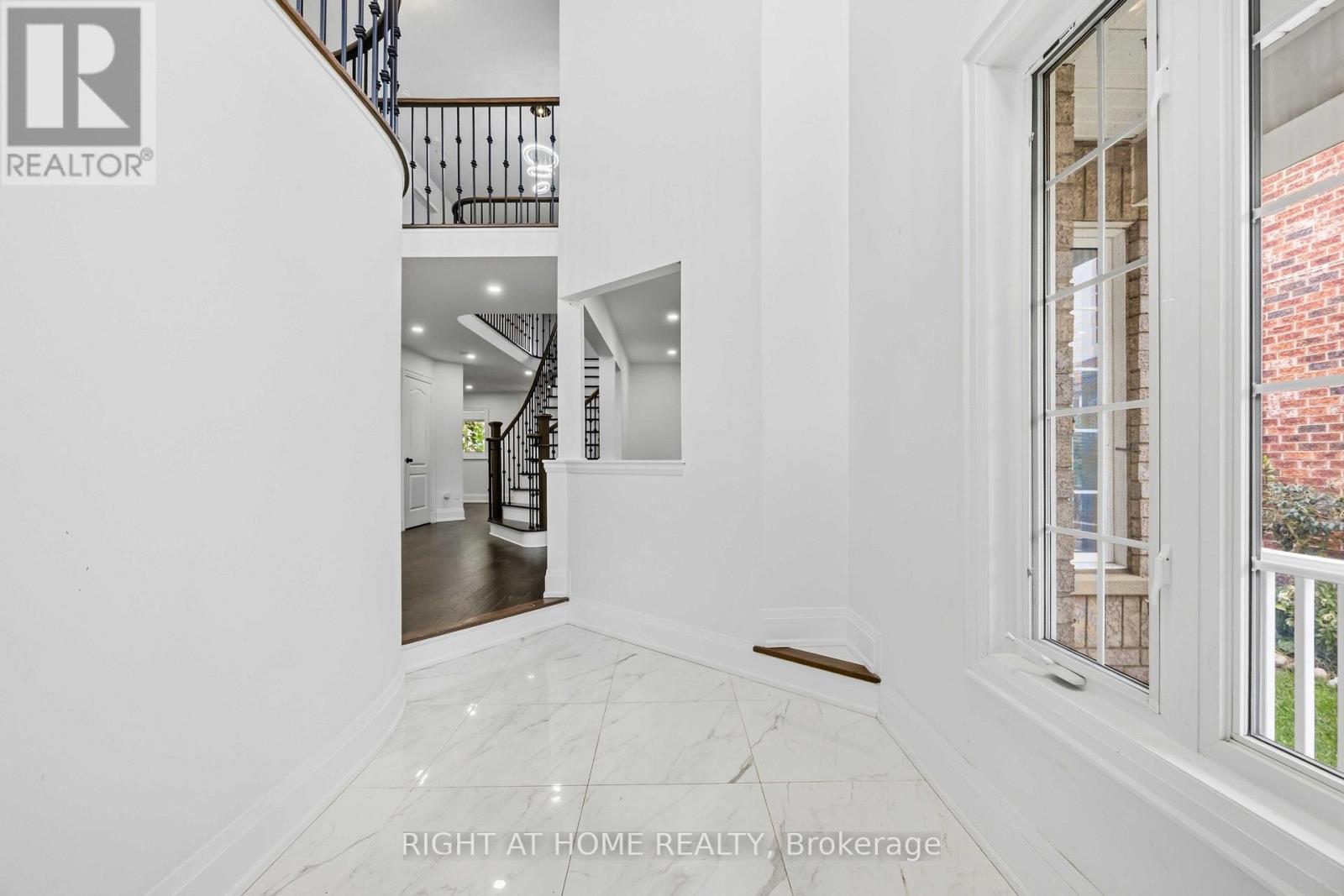 34 Dring Street — photo 4