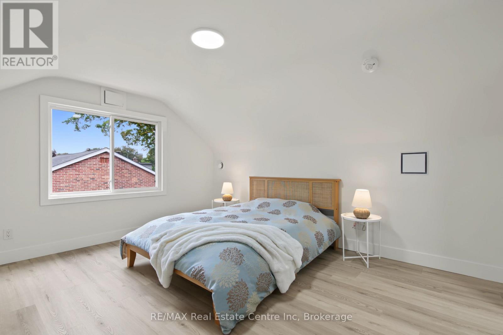 223 MARGARET AVENUE - Image 21