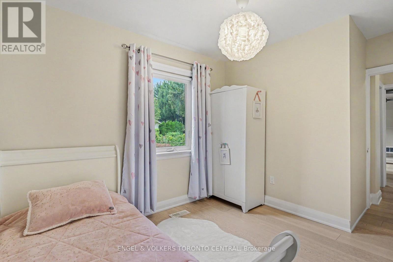 28 INVERLEIGH DRIVE - Image 12