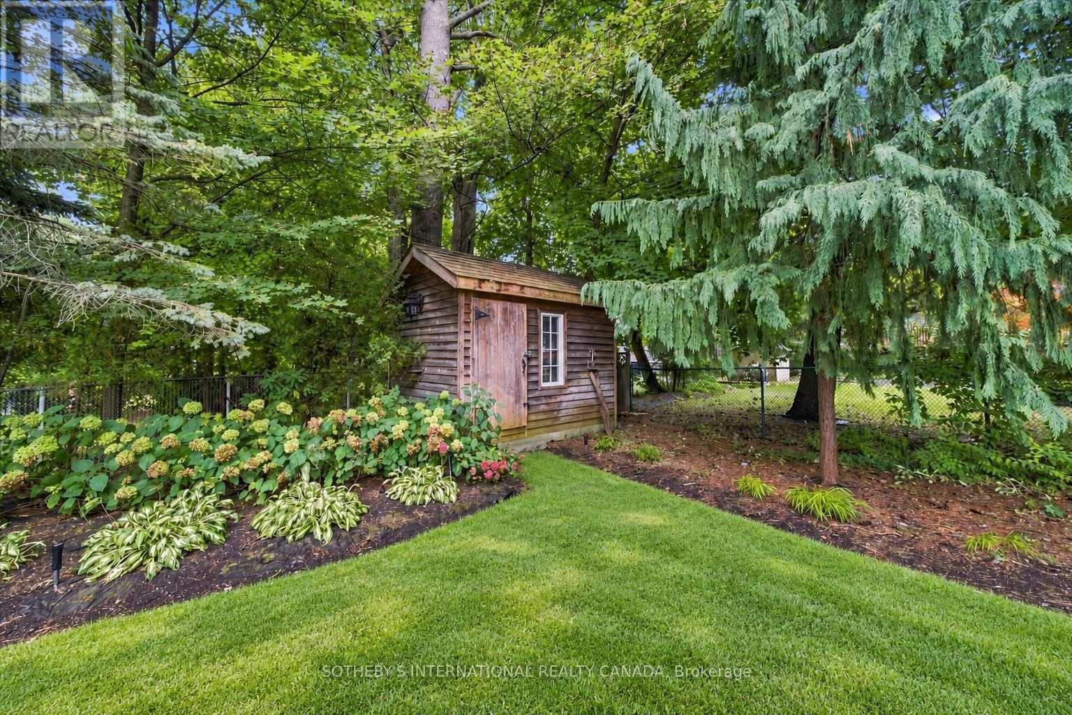 520 ARROWHEAD ROAD - 36