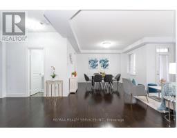 Family room - 5452 Meadowcrest Avenue, Mississauga, ON L5M0N1 Photo 6