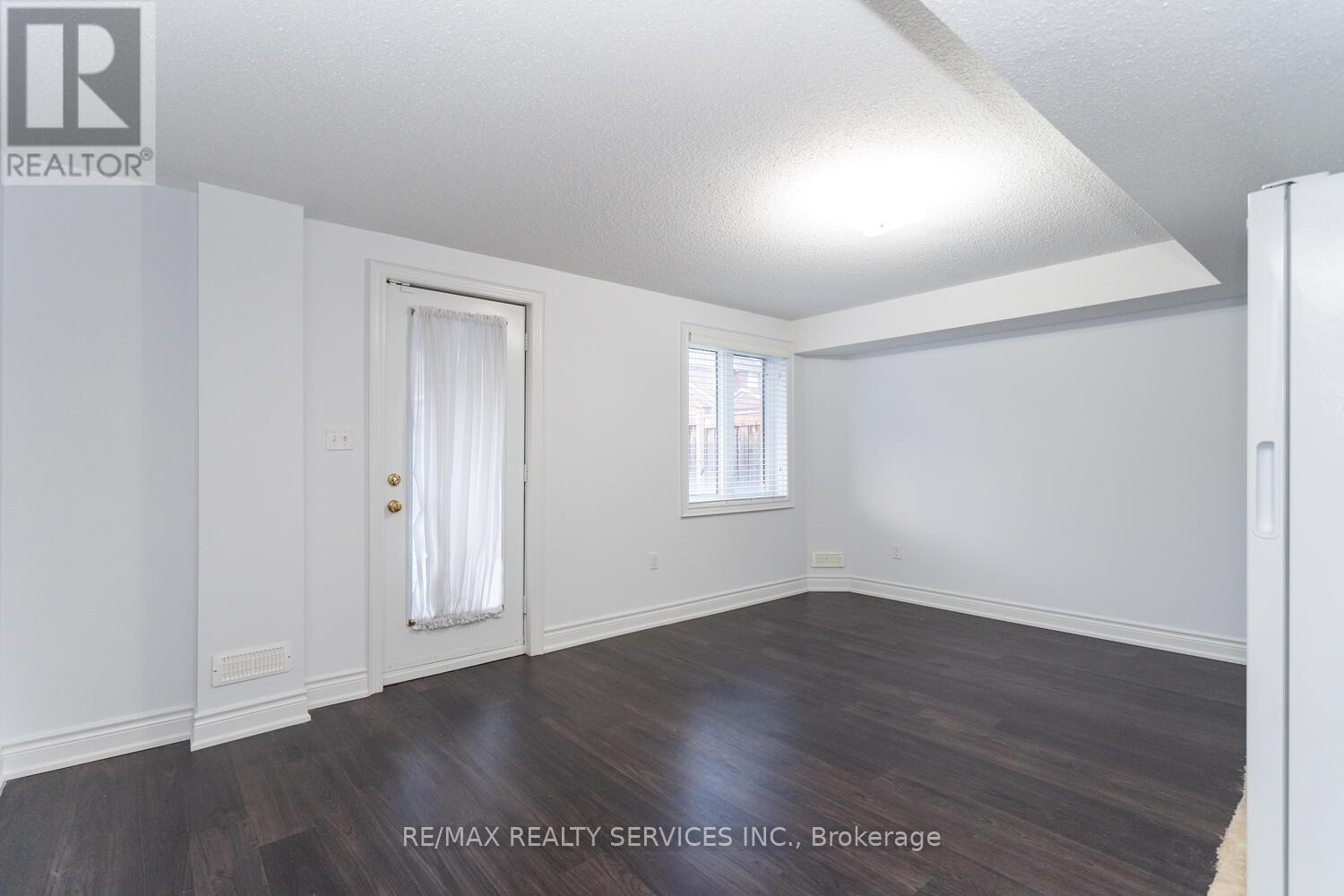 5452 Meadowcrest Avenue, Mississauga, ON photo 36