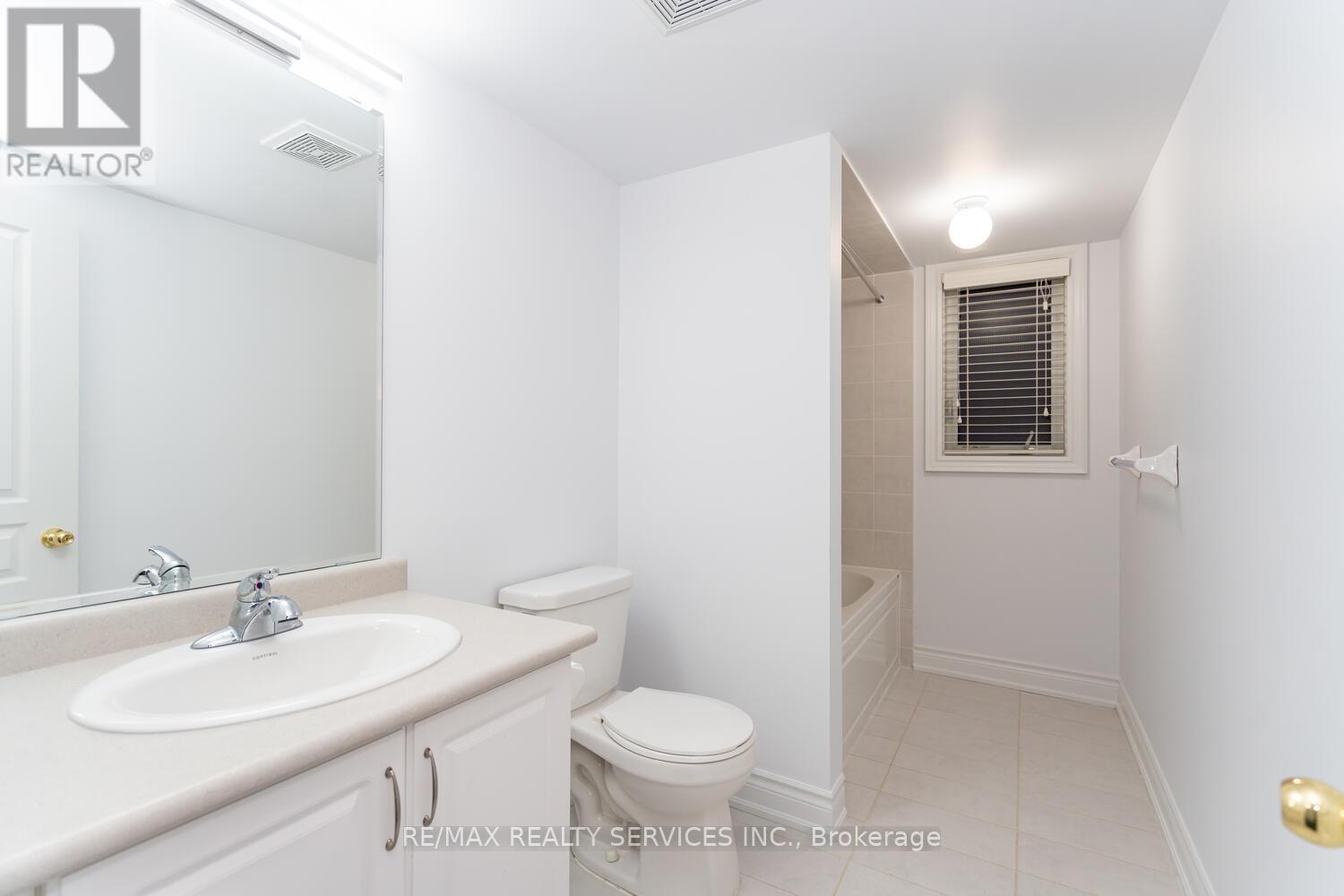 5452 Meadowcrest Avenue, Mississauga, ON photo 37