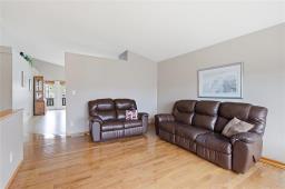191 Kingfisher Crescent, Winnipeg, MB R3Y0B9 Photo 10