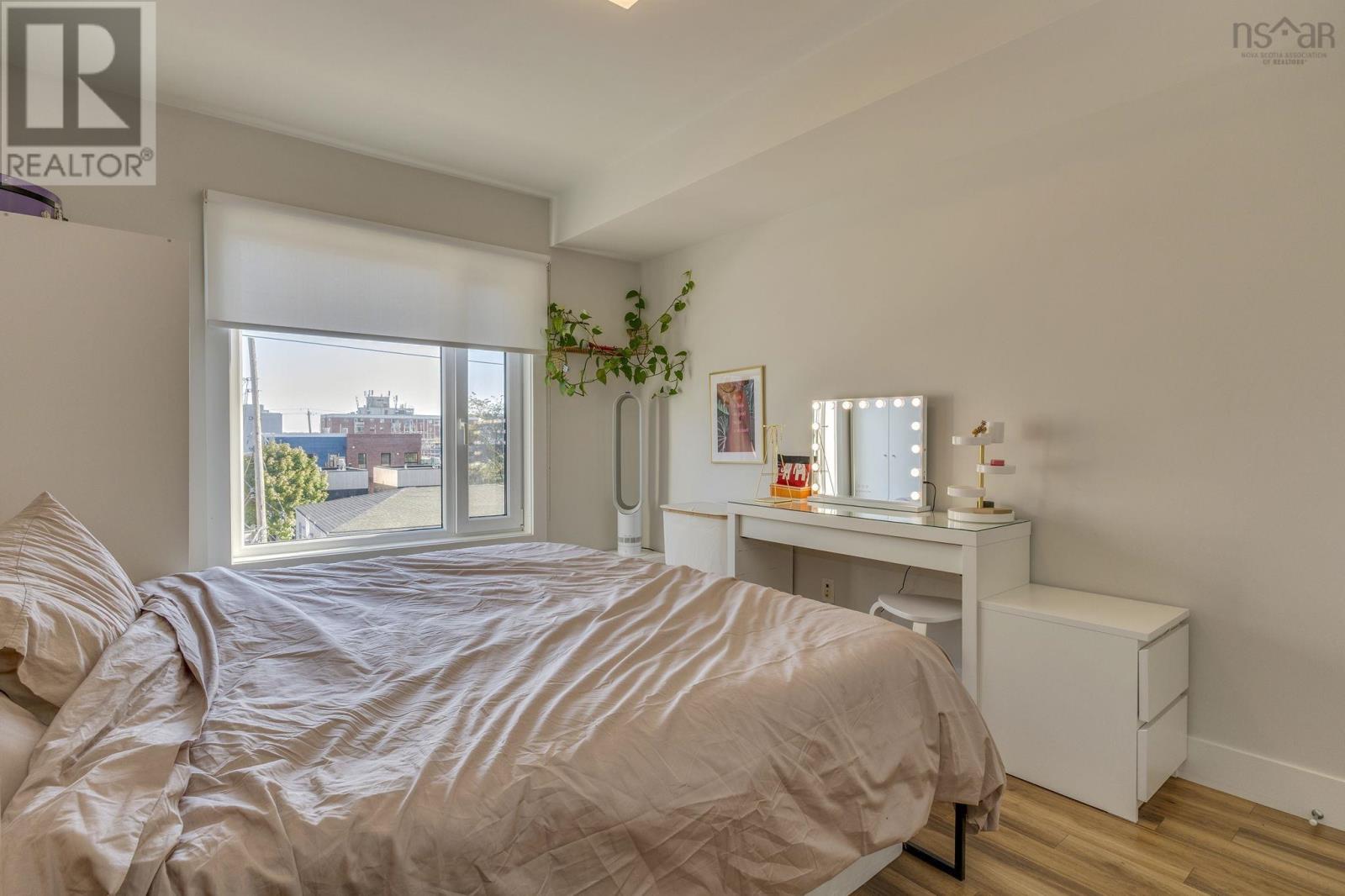 #310 5677 Harris Street - Image 17
