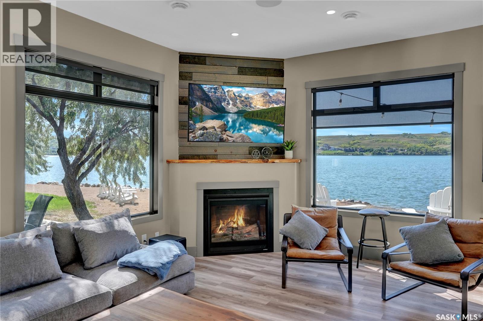 203 North Shore DRIVE - 75
