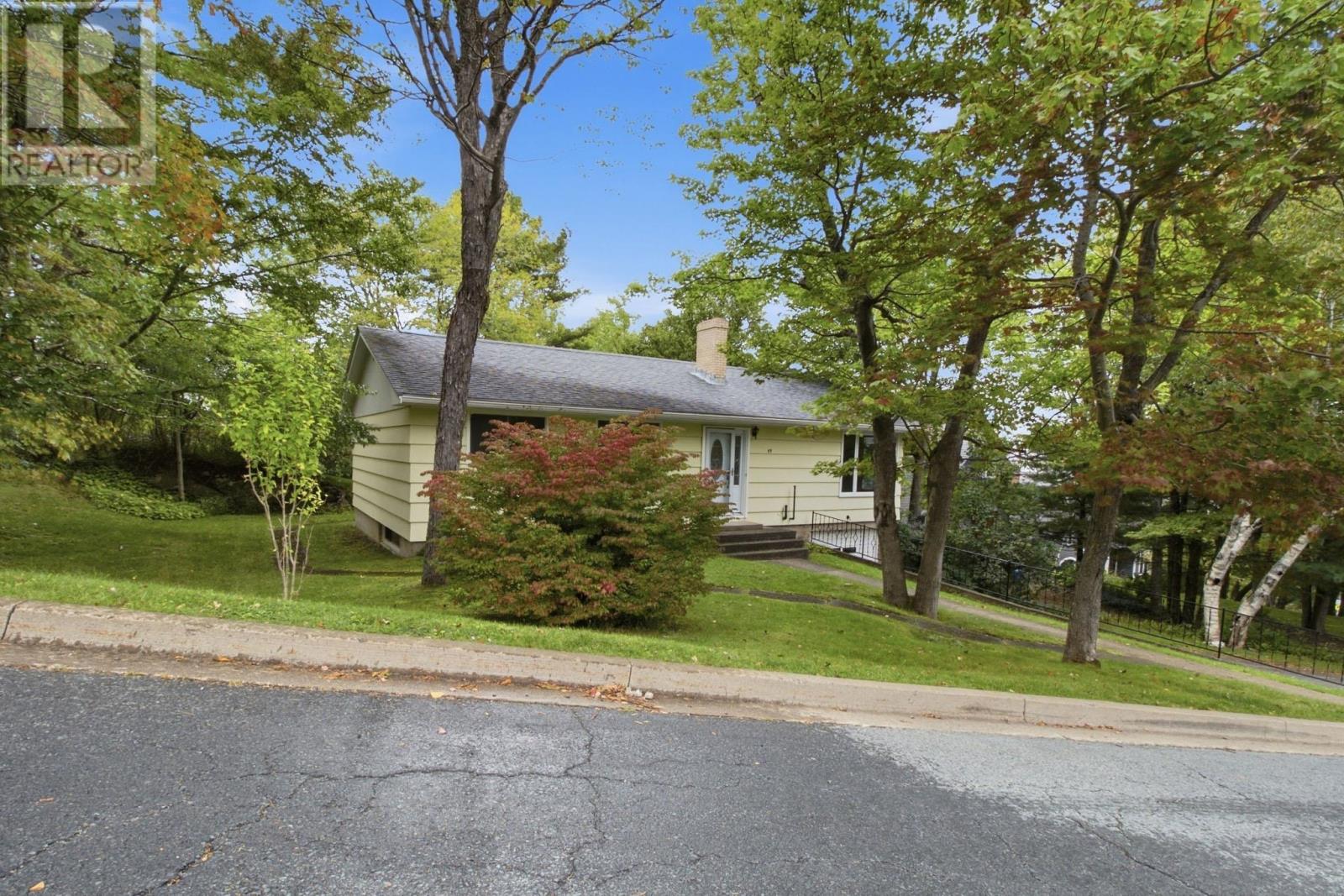 49 Tremont Drive - Image 3