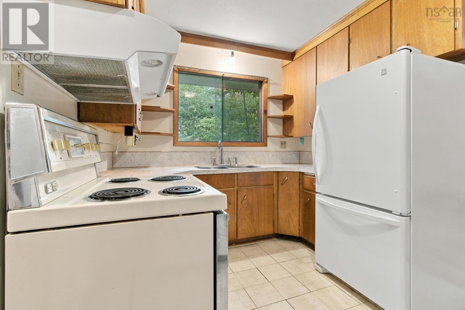 49 Tremont Drive - Image 9