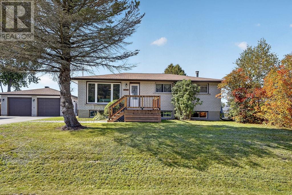 4241 Addy Crescent - 1