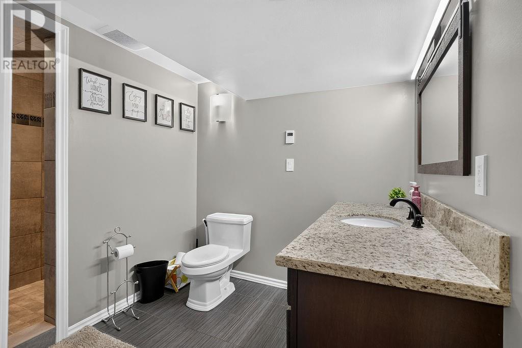 4241 Addy Crescent - Image 24