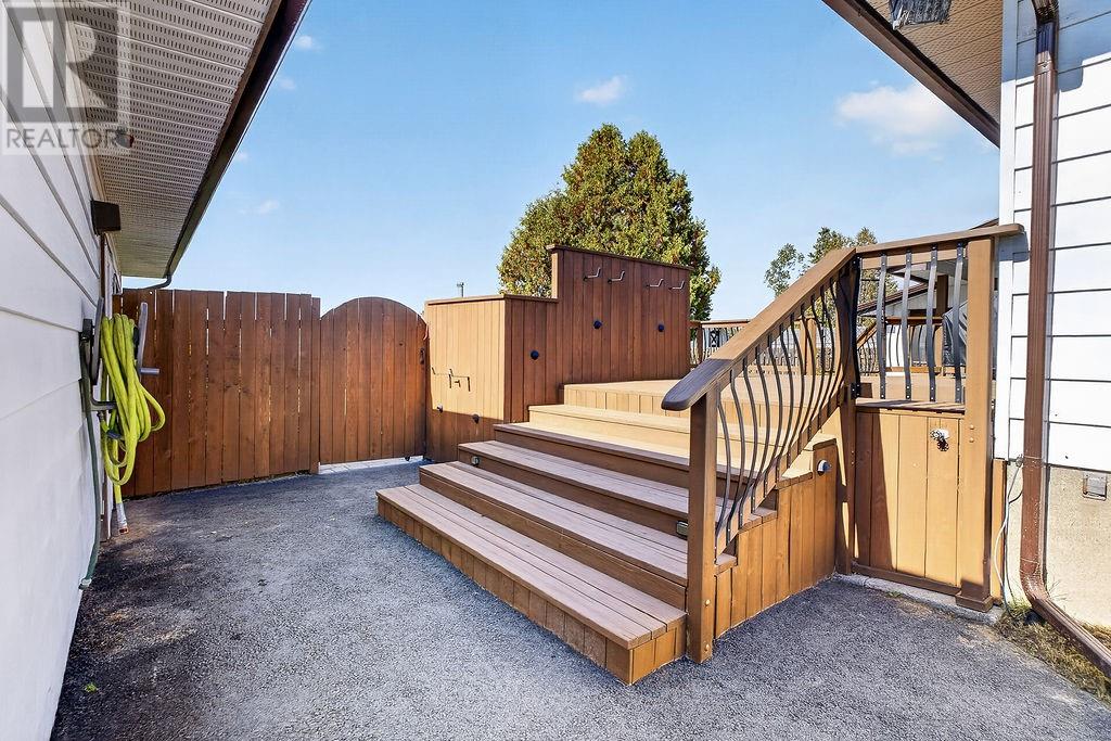 4241 Addy Crescent - 29