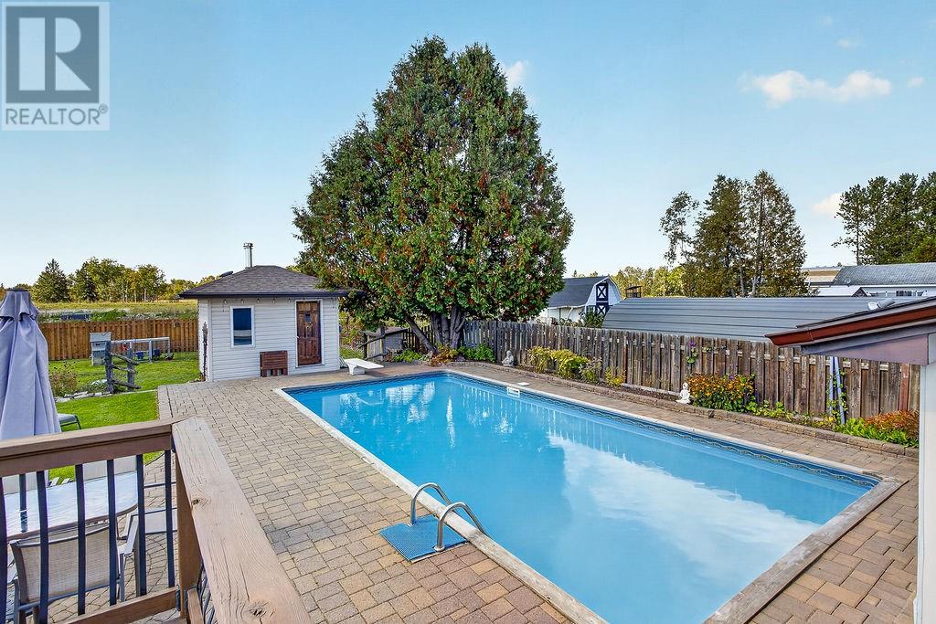 4241 Addy Crescent - 31