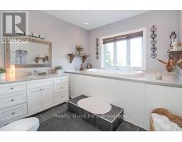 120 Second Line, Otonabee South Monaghan, ON K0L1B0 Photo 36