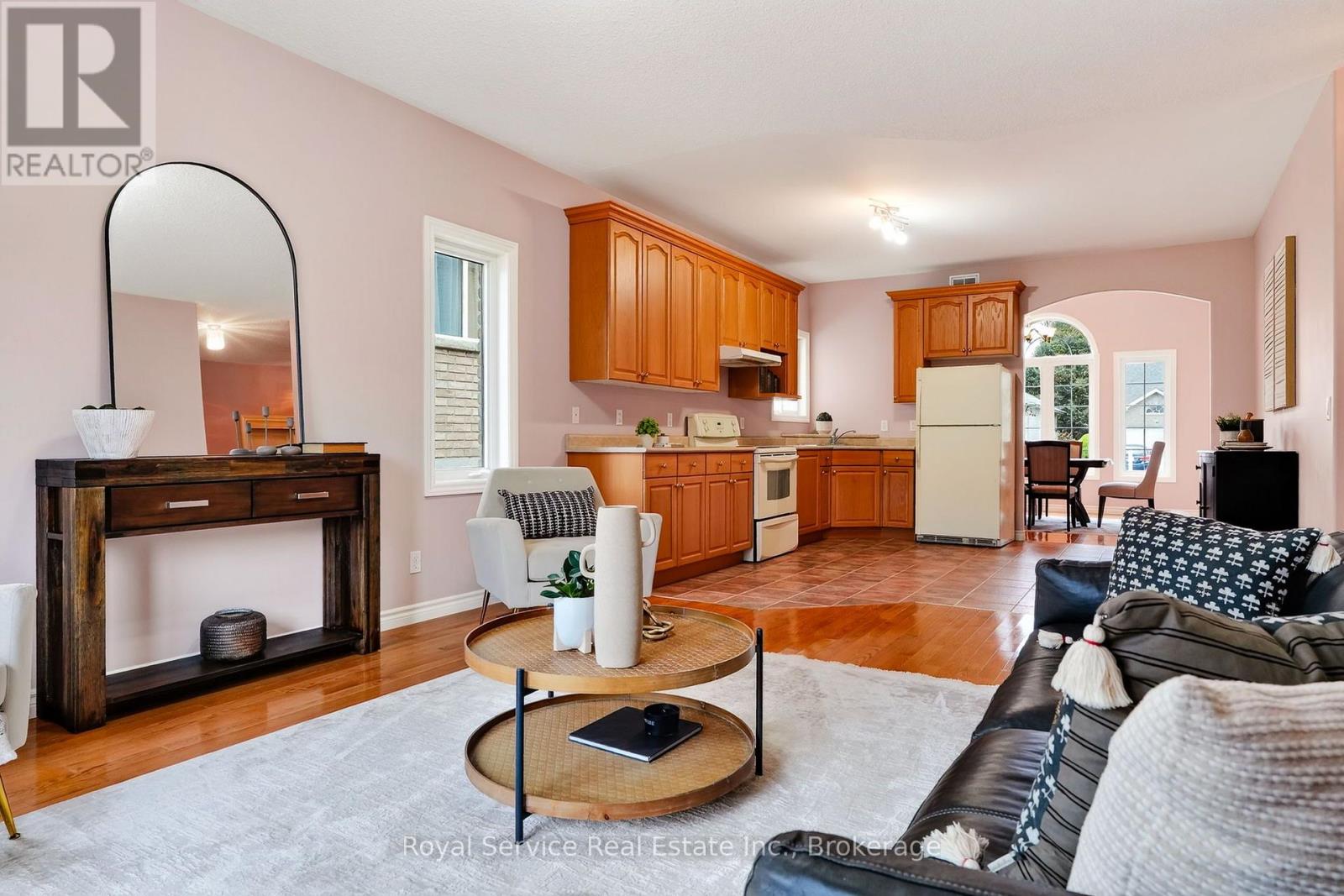 38 Finch Drive, Belleville, ON photo 16