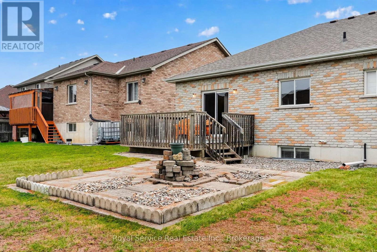 38 FINCH DRIVE - 29