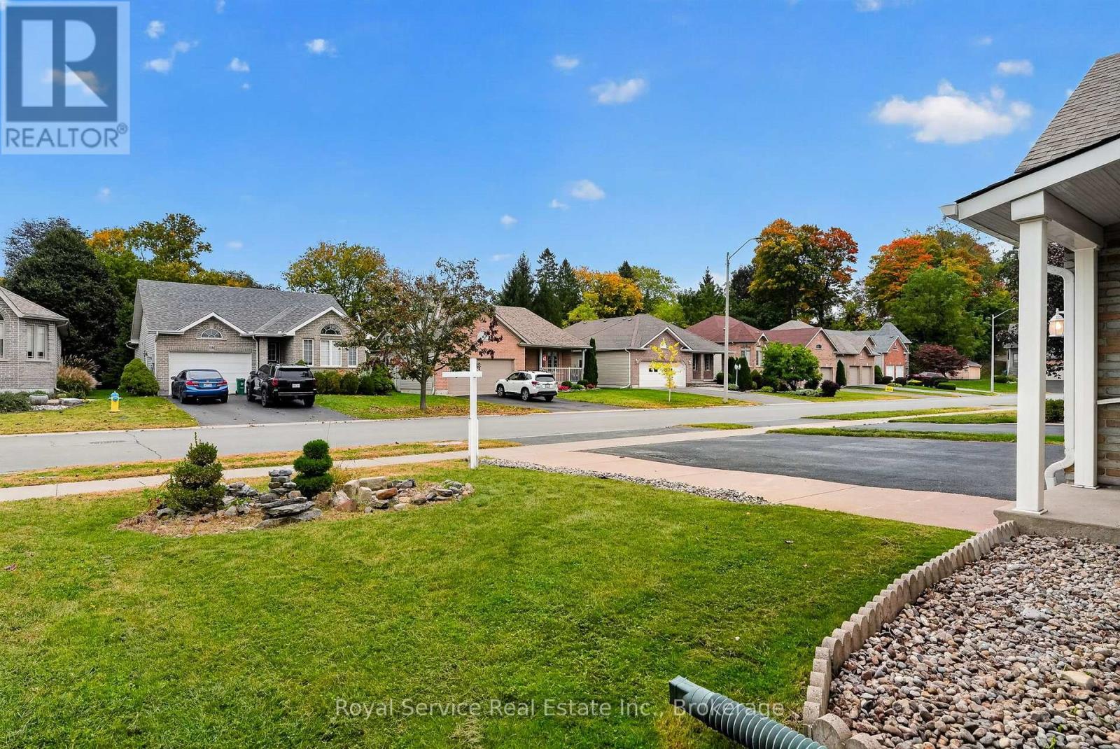 38 FINCH DRIVE - 35