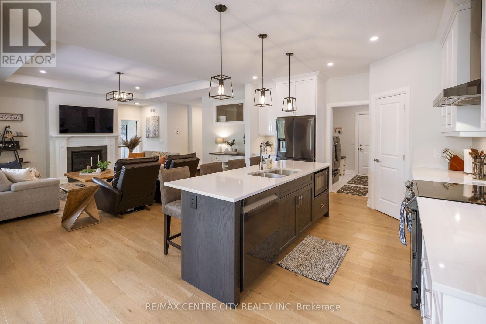 2181 LOCKWOOD CRESCENT - Image 23