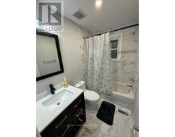 Upper Level - 31 Thorncrest Crescent, London South, ON N6J1K4 Photo 7