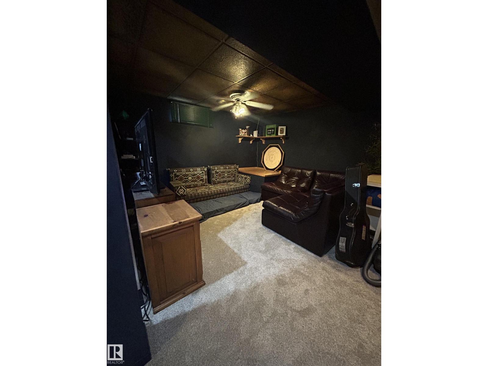 10678 Beaumaris RD NW - 30