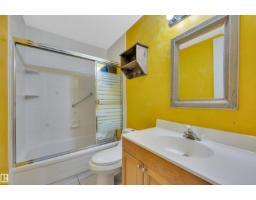 10678 Beaumaris Rd Nw, Edmonton, AB T5X3N4 Photo 23