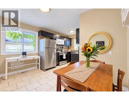 Kitchen - 104 Weichel Street, Kitchener, ON N2M2A6 Photo 9