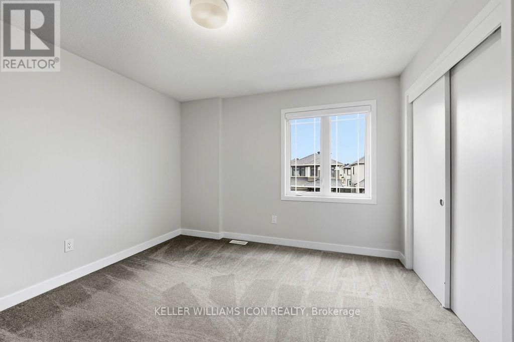 70 MESA DRIVE - 35