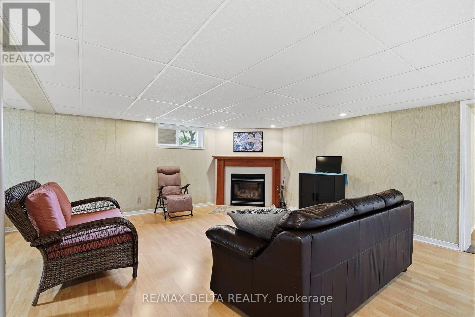 6 PLACE MADELEINE STREET - Image 22
