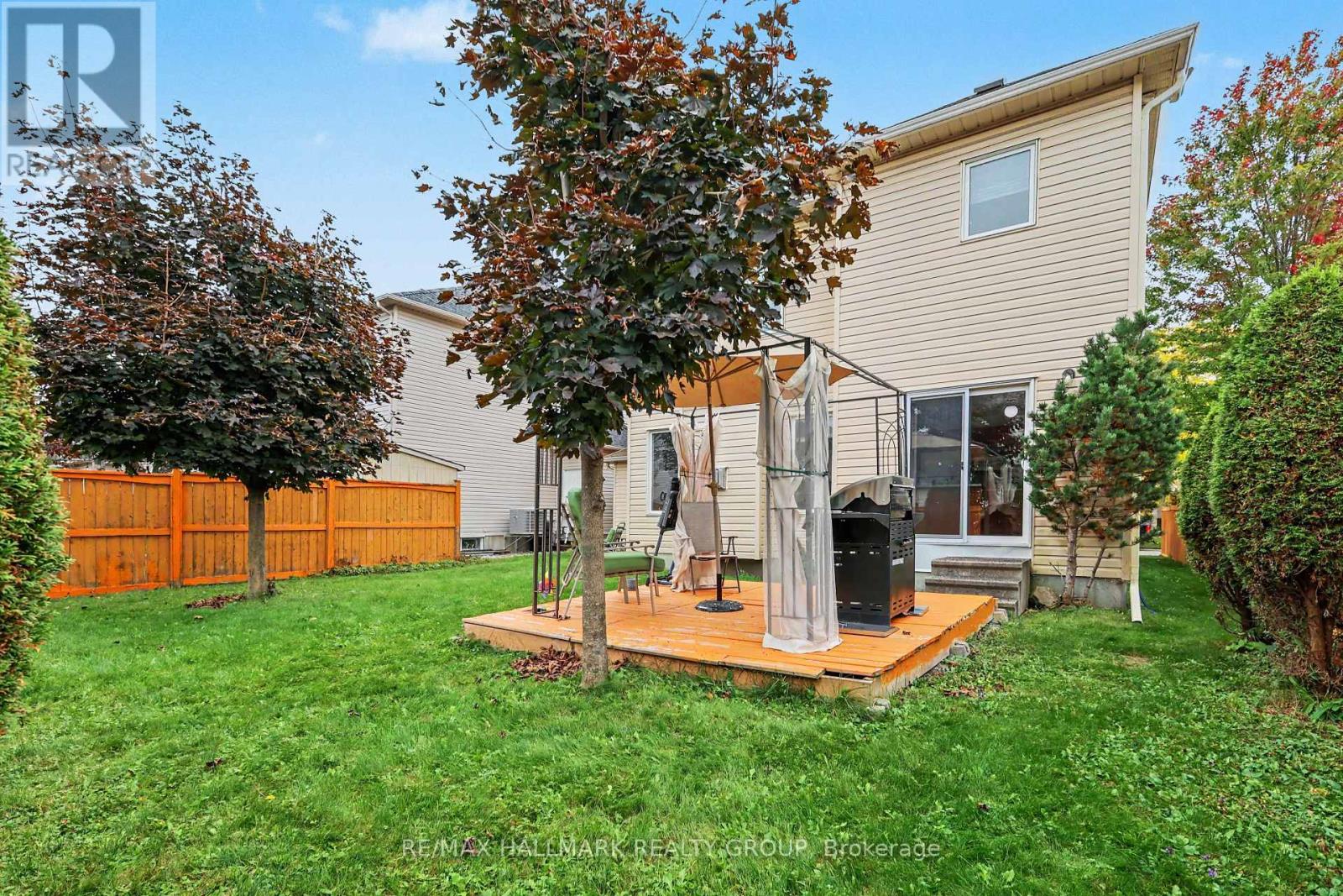118 HOLLOWBROOK DRIVE - Image 19